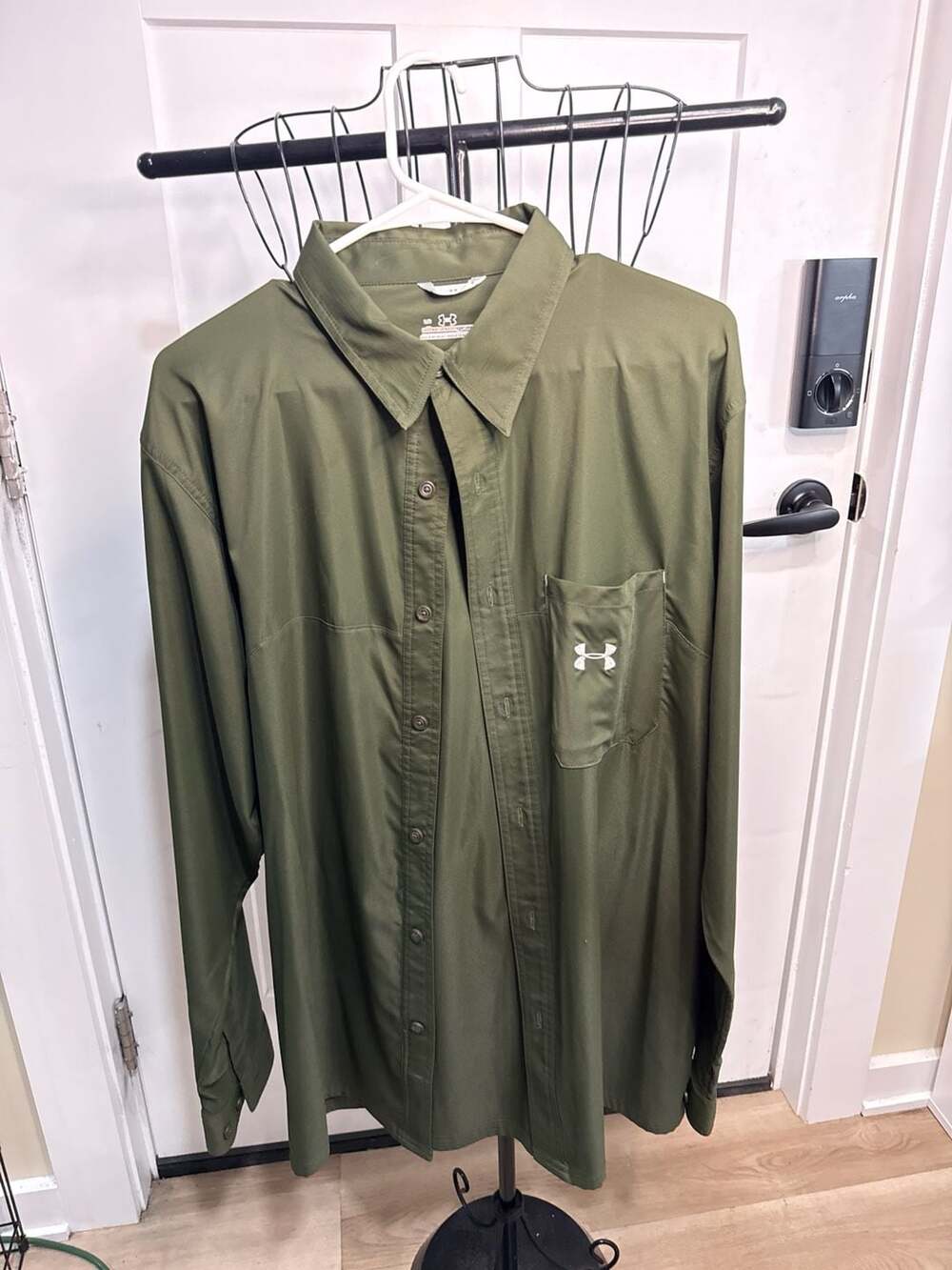 Under Armour AllSeasonGear Tactical Long Sleeve Button Down Shirt Olive Green Si